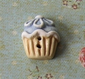 Picture of Blue Daisy Cup Cake